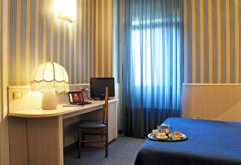اتاق استاندارد, Garda