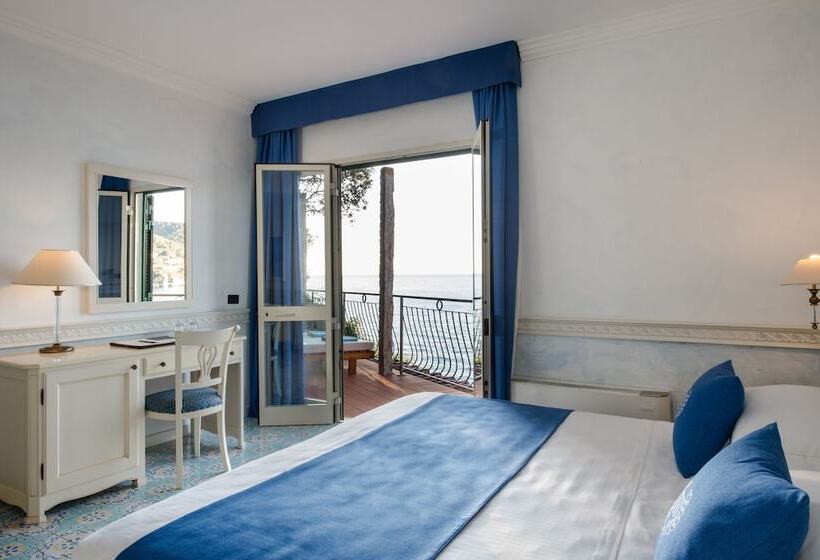 Triple Room Sea View, Hermitage
