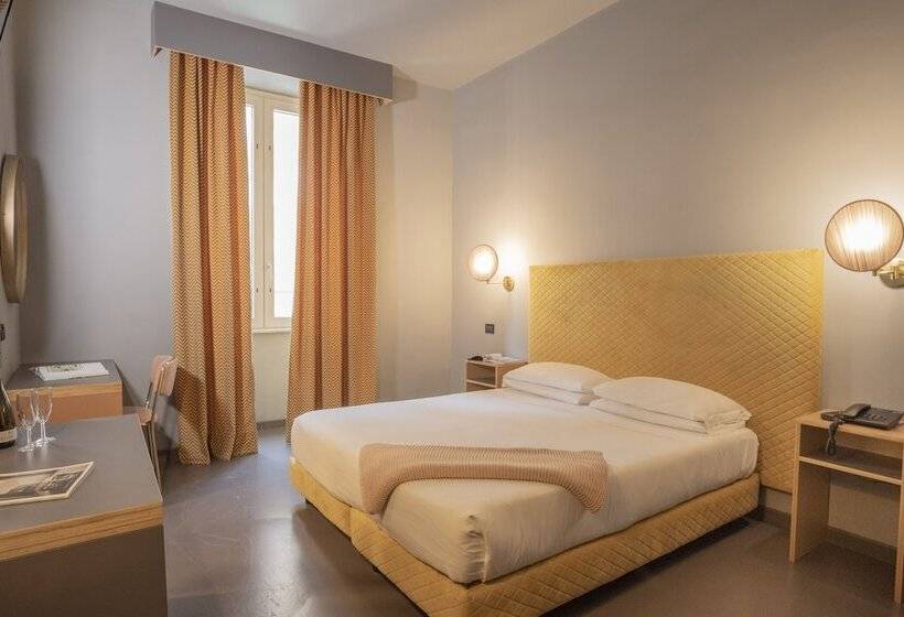 Standard Room, Milani