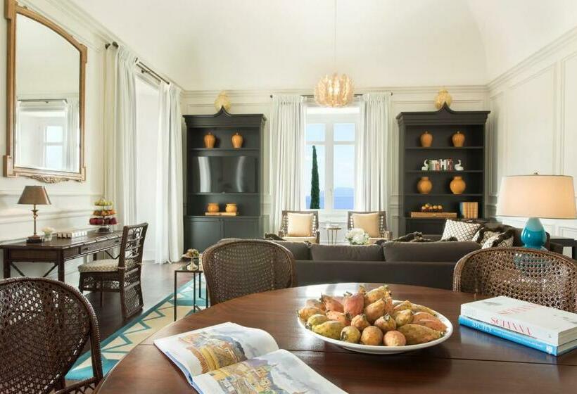 سوئیت با تخت بزرگ, Rocco Forte Villa Igiea