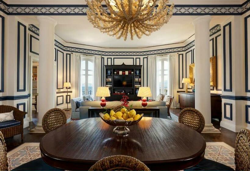 سوئیت با تخت بزرگ, Rocco Forte Villa Igiea
