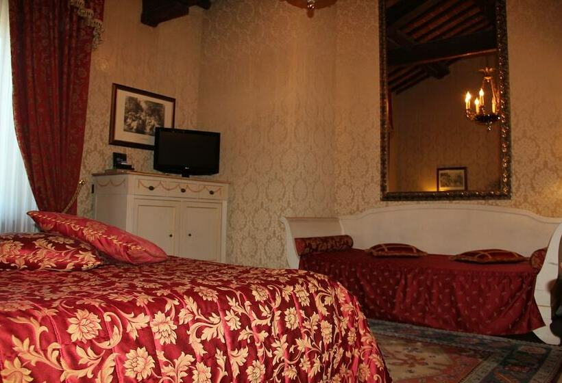 Номер Стандарт Трехместный, Villa Quaranta Tommasi Wine Hotel & Spa