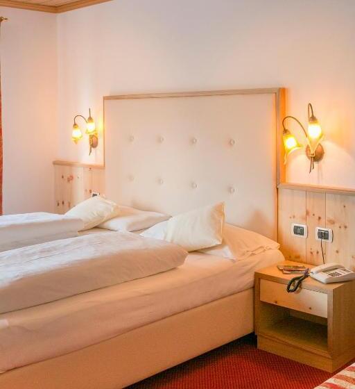 اتاق استاندارد با بالکن, Diamant Spa Resort