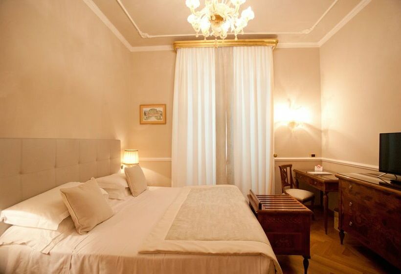 Номер Стандарт, Imperiale Palace