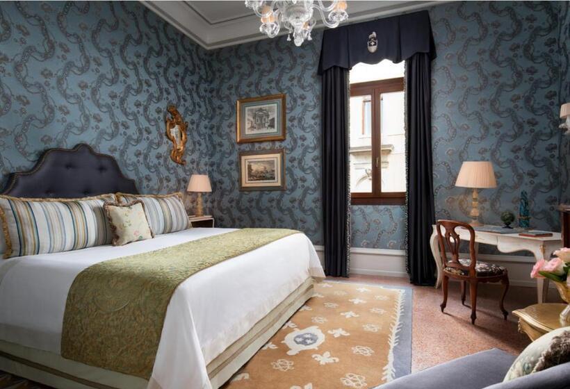 Номер Deluxe Кровать Кинг, The Gritti Palace, A Luxury Collection Hotel, Venice
