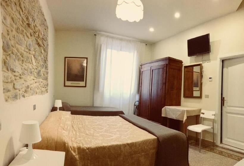 Четырехместный Номер Стандарт, La Speranza Hotel Grazzini