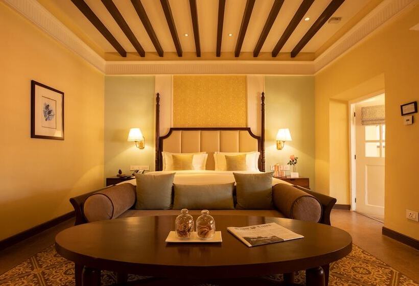 اتاق لوکس, Savoy  Ihcl Seleqtions