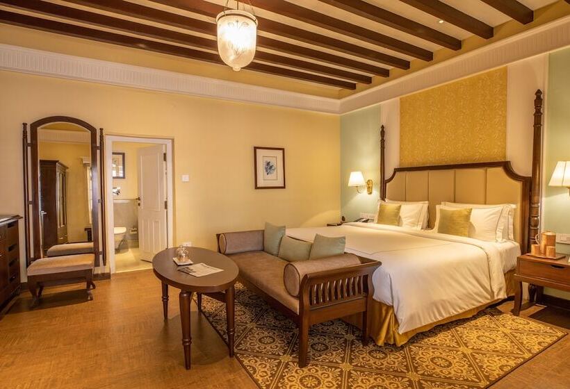 اتاق لوکس, Savoy  Ihcl Seleqtions