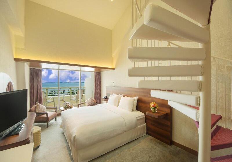 اتاق استاندارد با تخت بزرگ, Sheraton Okinawa Sunmarina Resort