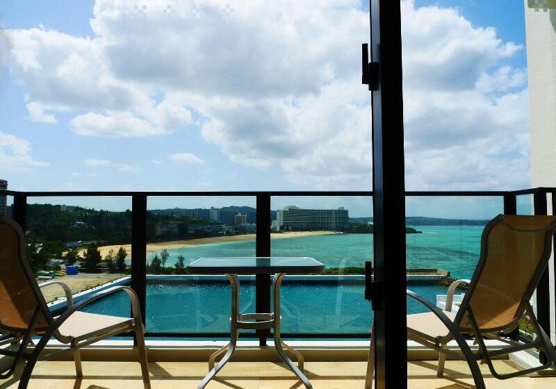 اتاق پرمیوم با چشم‌انداز دریا, Sheraton Okinawa Sunmarina Resort