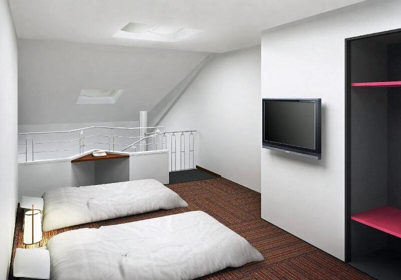 اتاق استاندارد با تخت بزرگ, Sheraton Okinawa Sunmarina Resort