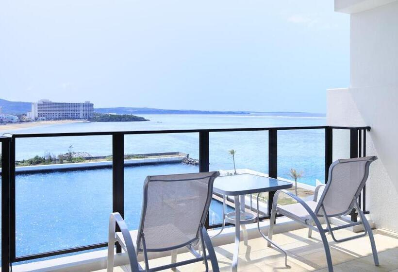 اتاق پرمیوم با چشم‌انداز دریا, Sheraton Okinawa Sunmarina Resort