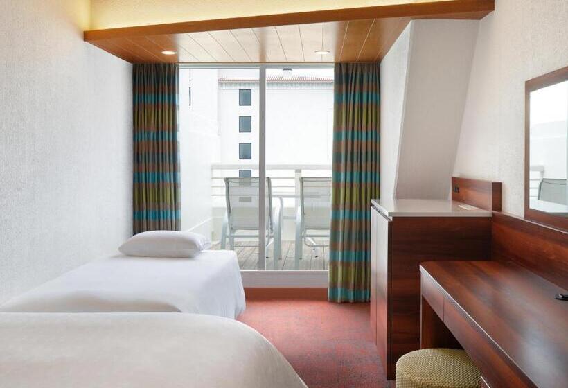 اتاق استاندارد با بالکن, Sheraton Okinawa Sunmarina Resort