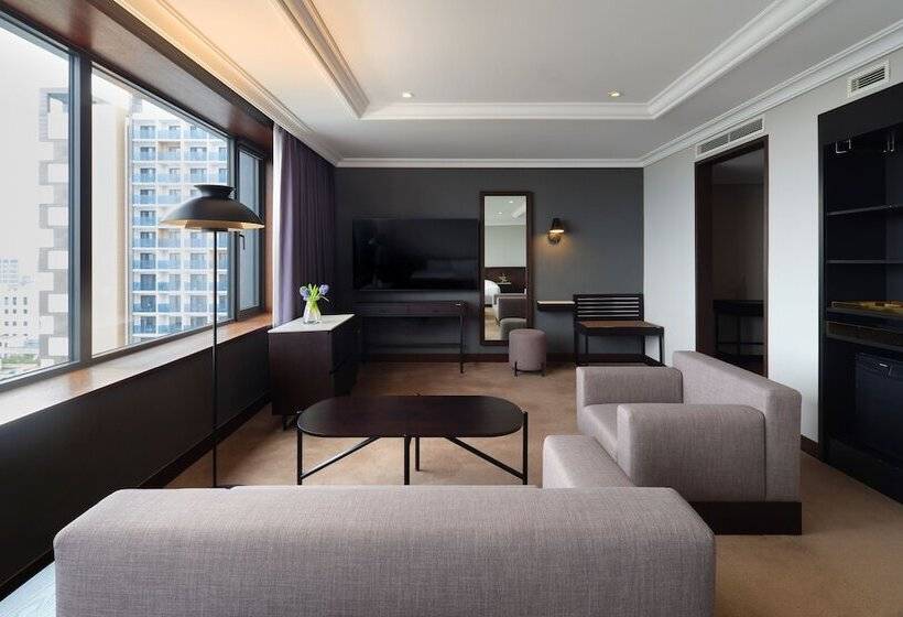 سوییت جونیور, Maison Glad Jeju