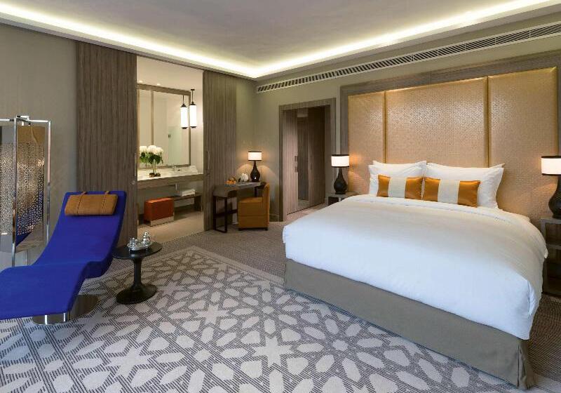 اتاق سوپریور با تخت بزرگ, Mövenpick Hotel Mansour Eddahbi Marrakech