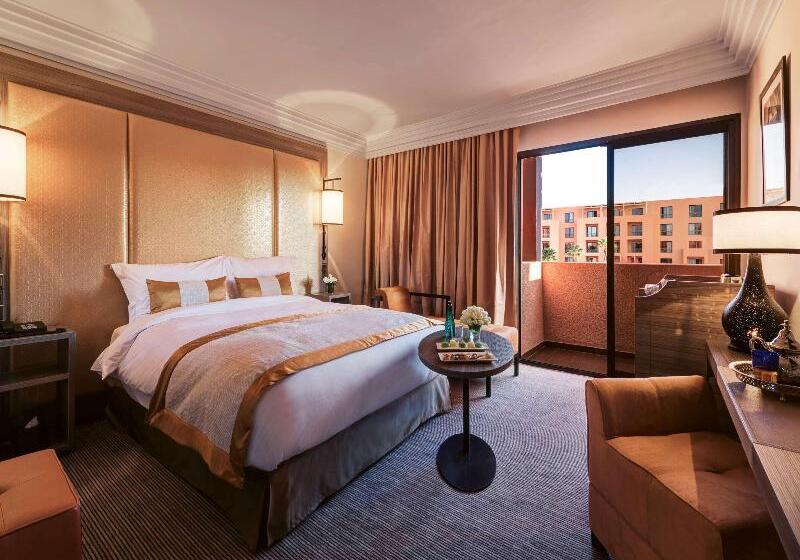 اتاق سوپریور با تخت بزرگ, Mövenpick Hotel Mansour Eddahbi Marrakech