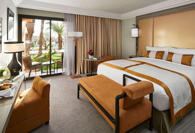 سوییت جونیور, Mövenpick Hotel Mansour Eddahbi Marrakech