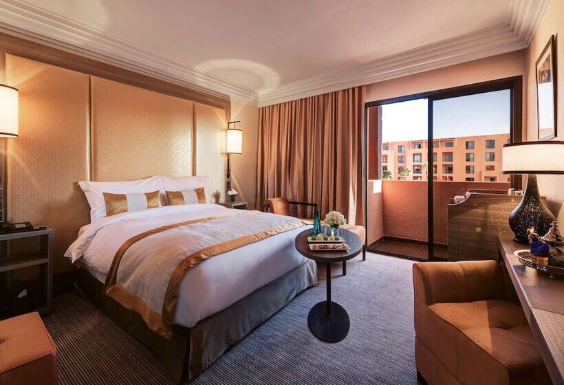 سوییت جونیور, Mövenpick Hotel Mansour Eddahbi Marrakech