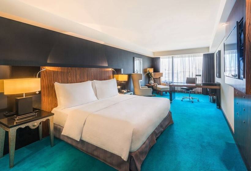 اتاق اجرایی, Radisson Blu Hotel, Kuwait