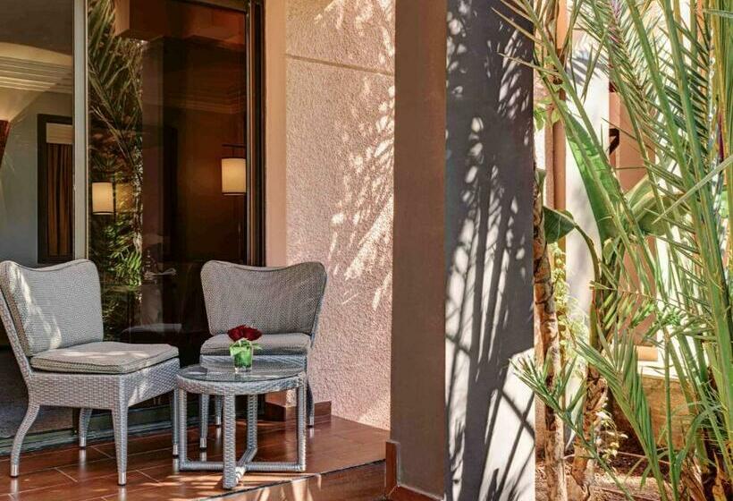 اتاق سوپریور با تخت بزرگ, Mövenpick Hotel Mansour Eddahbi Marrakech