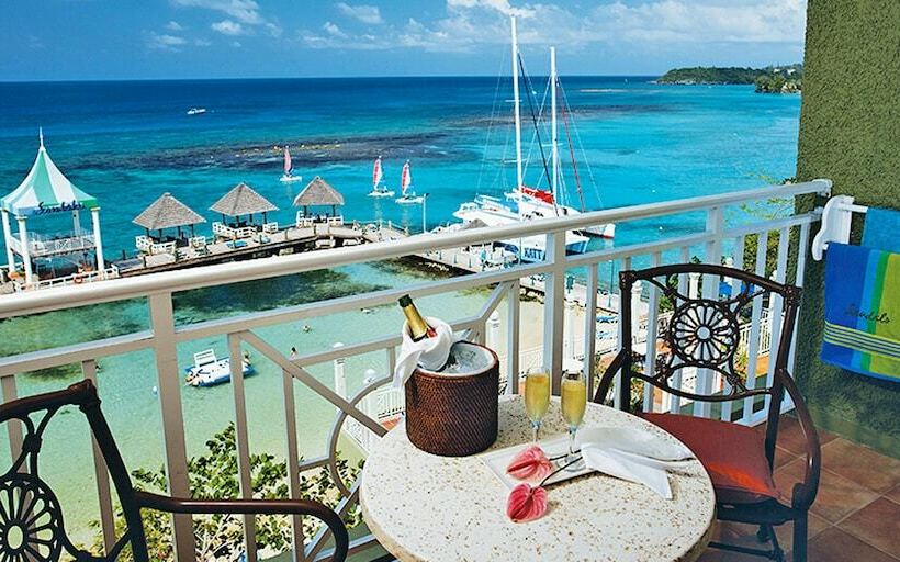 1 Bedroom Penthouse Apartment, Sandals Ochi Beach All Inclusive Resort  Couples Only
