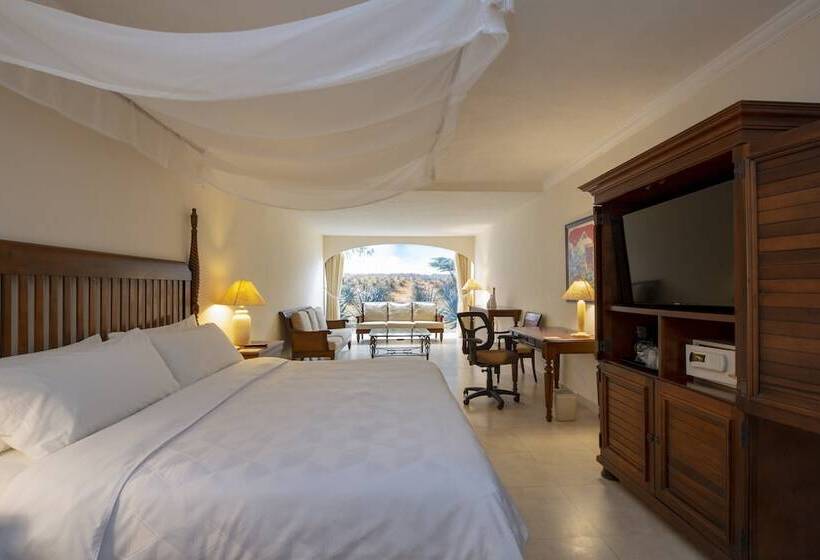 سوییت, Holiday Inn Merida, An Ihg