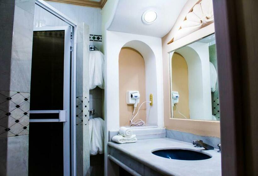 اتاق استاندارد با تخت بزرگ, Sands Arenas