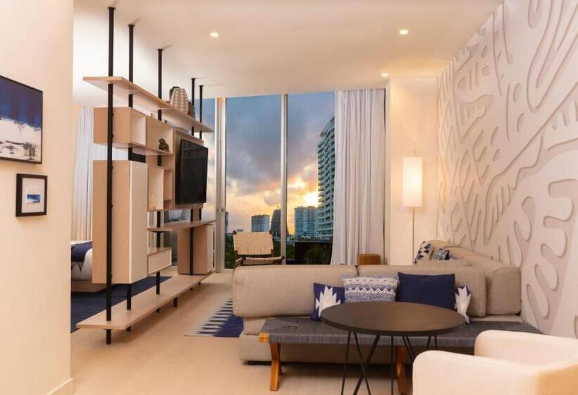 اتاق سوپریور با تخت بزرگ, Sls Cancun