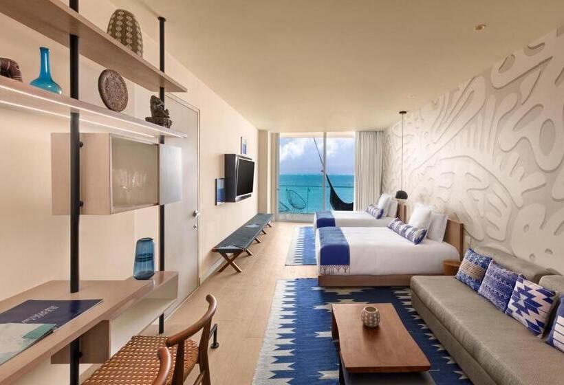 Deluxe Suite Sea View, Sls Cancun