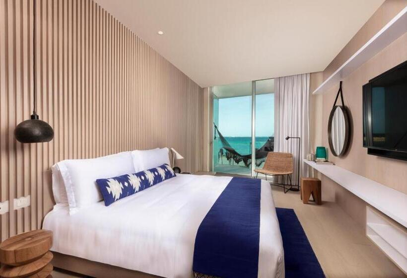 Deluxe Suite Sea View, Sls Cancun