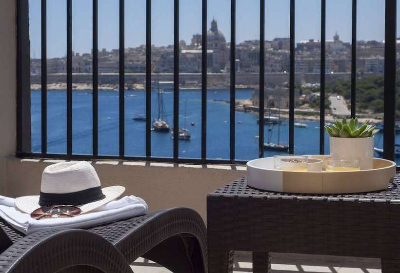 اتاق سوپریور با چشم‌انداز دریا, Sliema Hotel By St Hotels