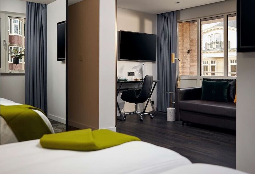 استودیوی استاندارد, Park Plaza Vondelpark Amsterdam