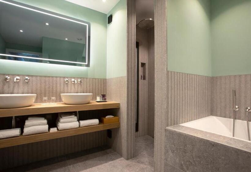 2 베드룸 패밀리 스위트, Relais & Chateaux Hotel Landgoed Het Roode Koper