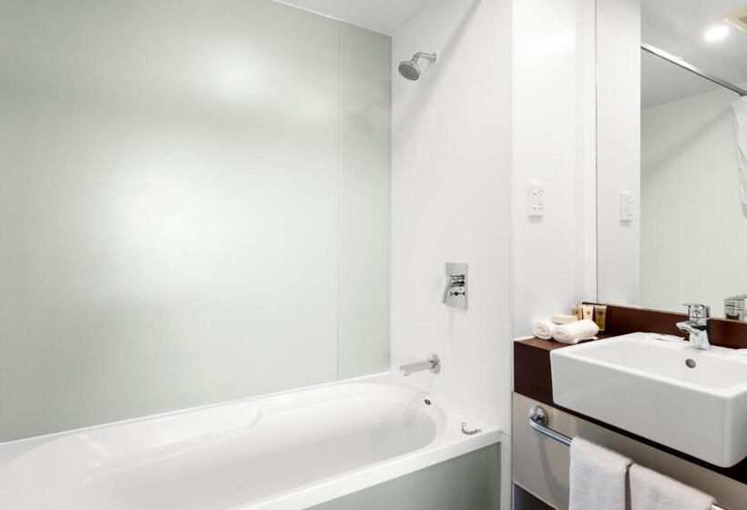 Апартаменты 2 Спальни, Copthorne Hotel & Apartments Queenstown Lakeview