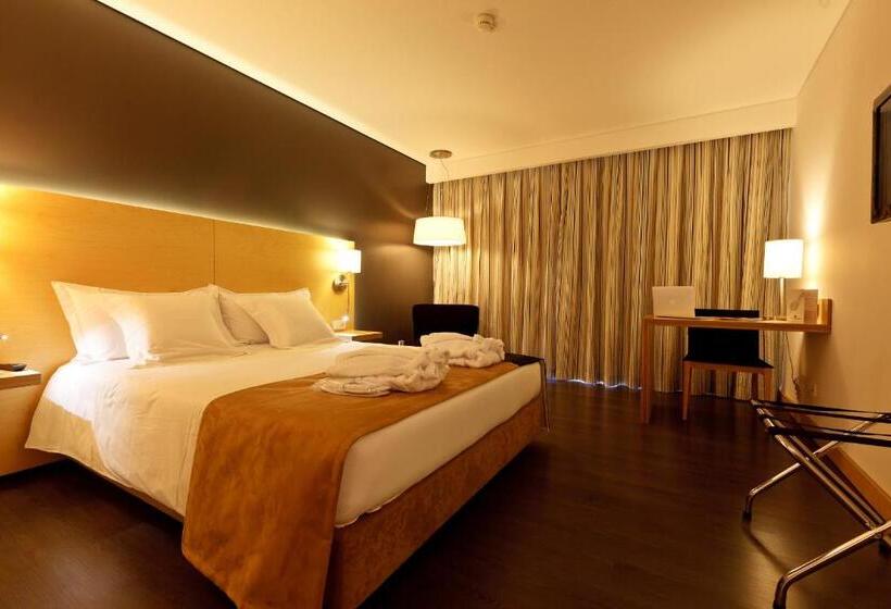 اتاق سوپریور با بالکن, Mercure Braga Centro