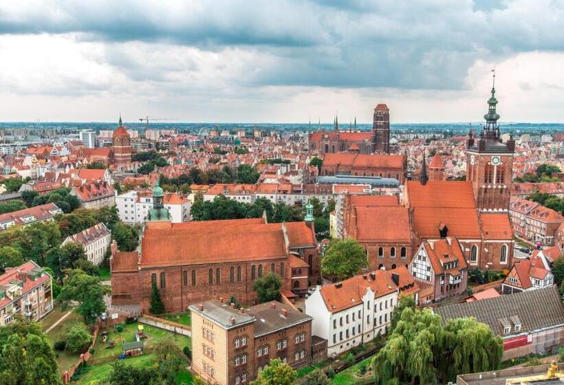 اتاق استاندارد با چشم‌انداز شهر, Mercure Gdańsk Stare Miasto