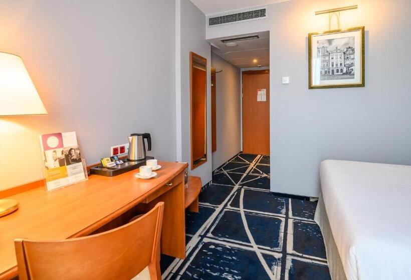 اتاق استاندارد یک نفره, Mercure Poznań Centrum