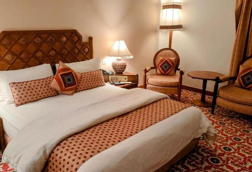 اتاق استاندارد, Quetta Serena