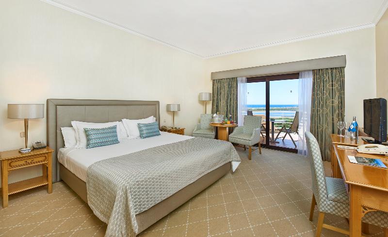 اتاق اساندارد با چشم‌انداز جانبی به دریا, Quinta Do Lago