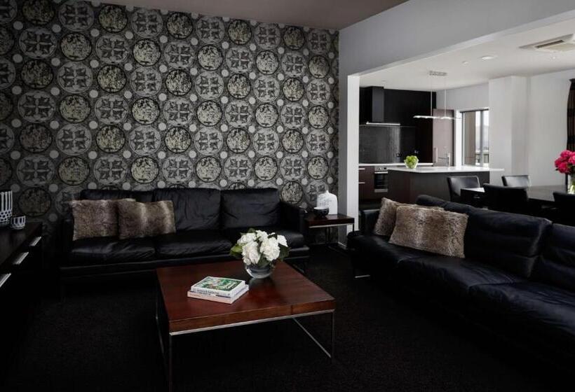 Пентхаус Люкс, Rydges Latimer Christchurch