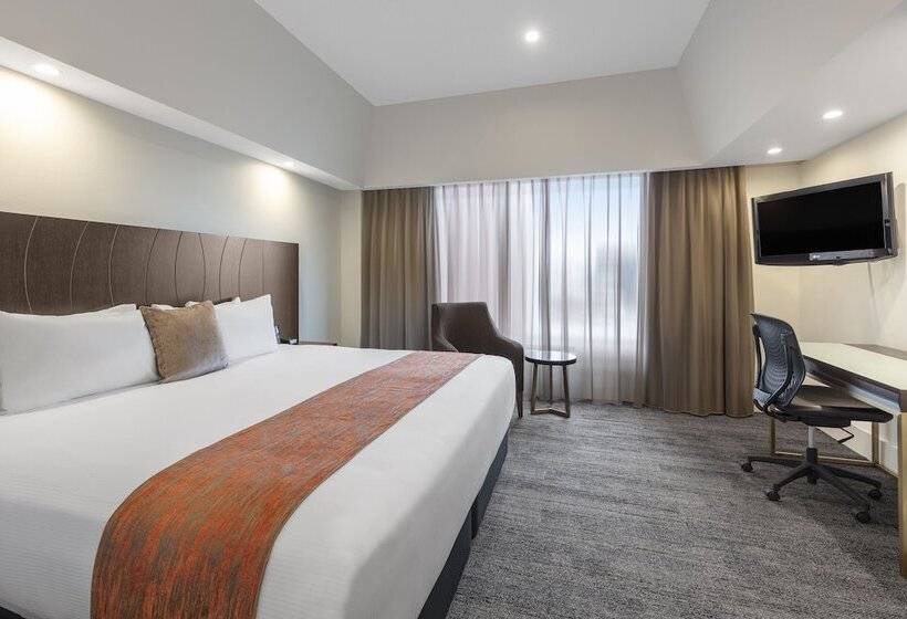 سوییت, James Cook Hotel Grand Chancellor