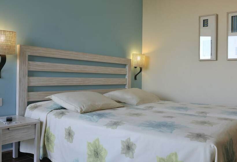 Номер Superior Вид на Море, Pestana Viking Beach & Spa Resort