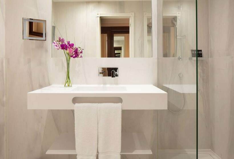 디럭스 룸 도시 전망, Tivoli Avenida Liberdade Lisboa – A Leading Hotel Of The World