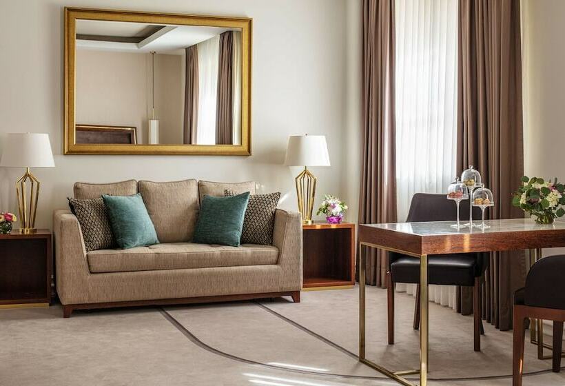 디럭스 패밀리 룸, Tivoli Avenida Liberdade Lisboa – A Leading Hotel Of The World