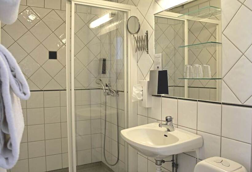 Номер Стандарт, Best Western Motala Stadshotell