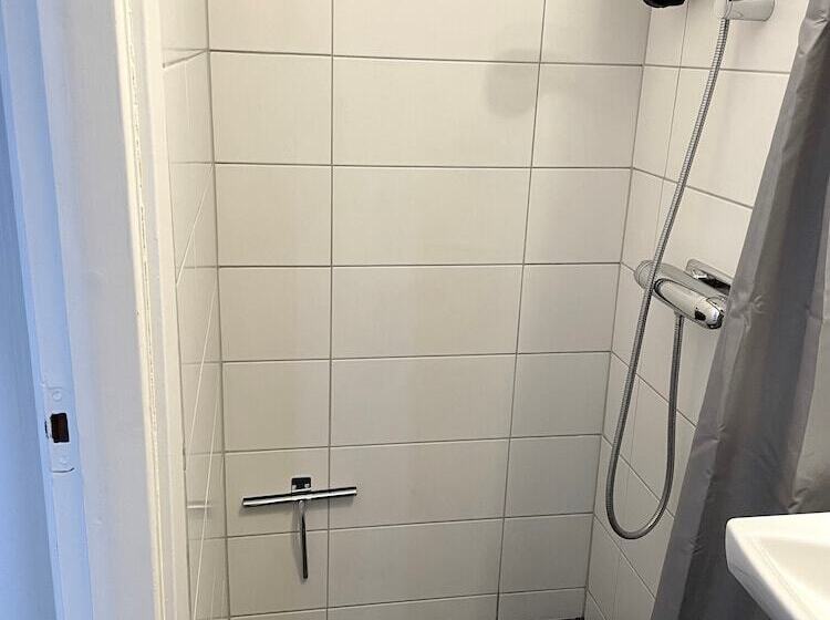 Номер Стандарт Индивидуальный, L Klockargården