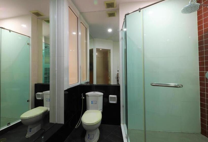 Номер Deluxe Кровать Кинг, Right Spot