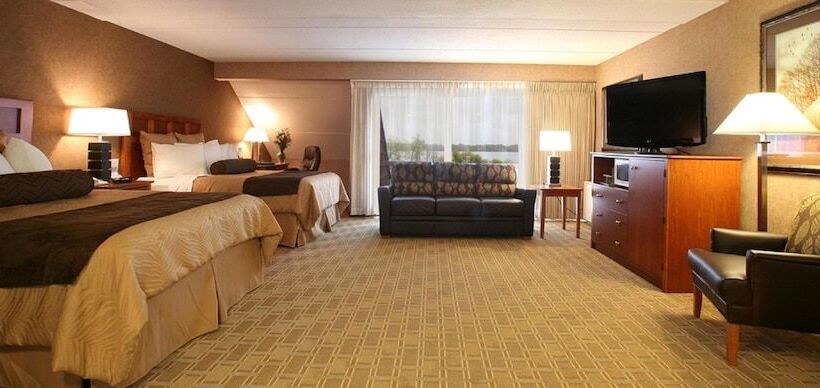 Семейный Номер Superior, Arrowwood Resort Hotel And Conference Center   Alexandria