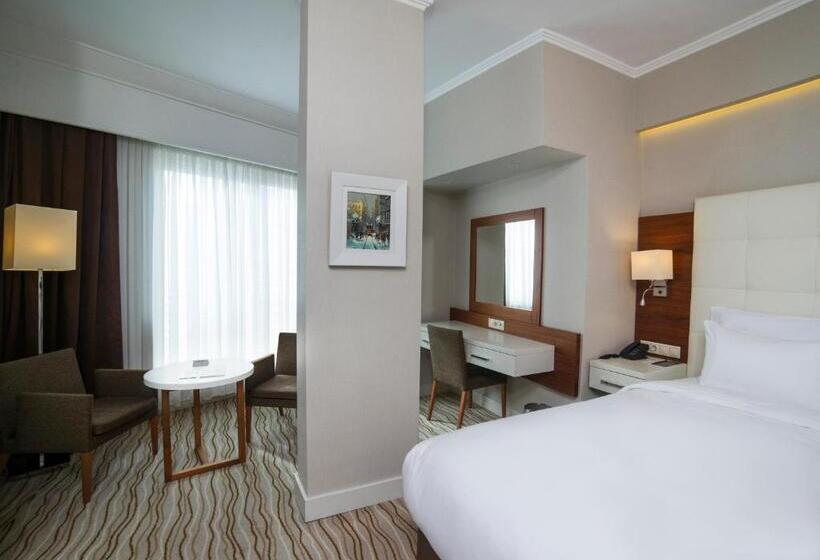 バルコニーつきオーシャンビュースーペリアルーム, Radisson Hotel President Old Town Istanbul