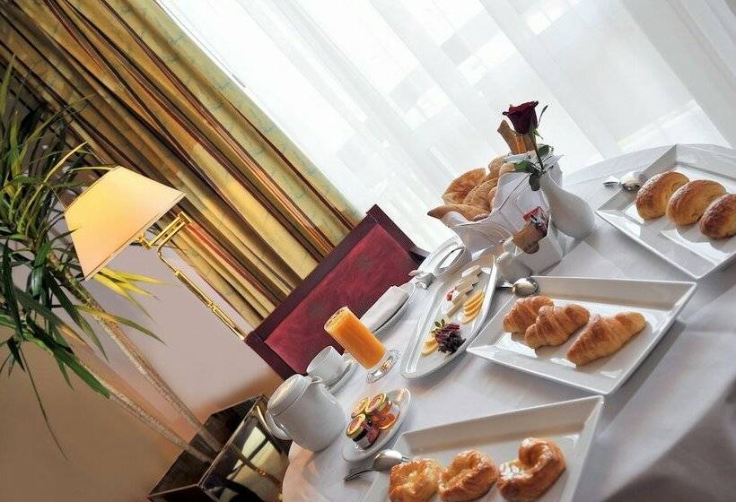 اتاق لوکس, Safir Hotel Cairo